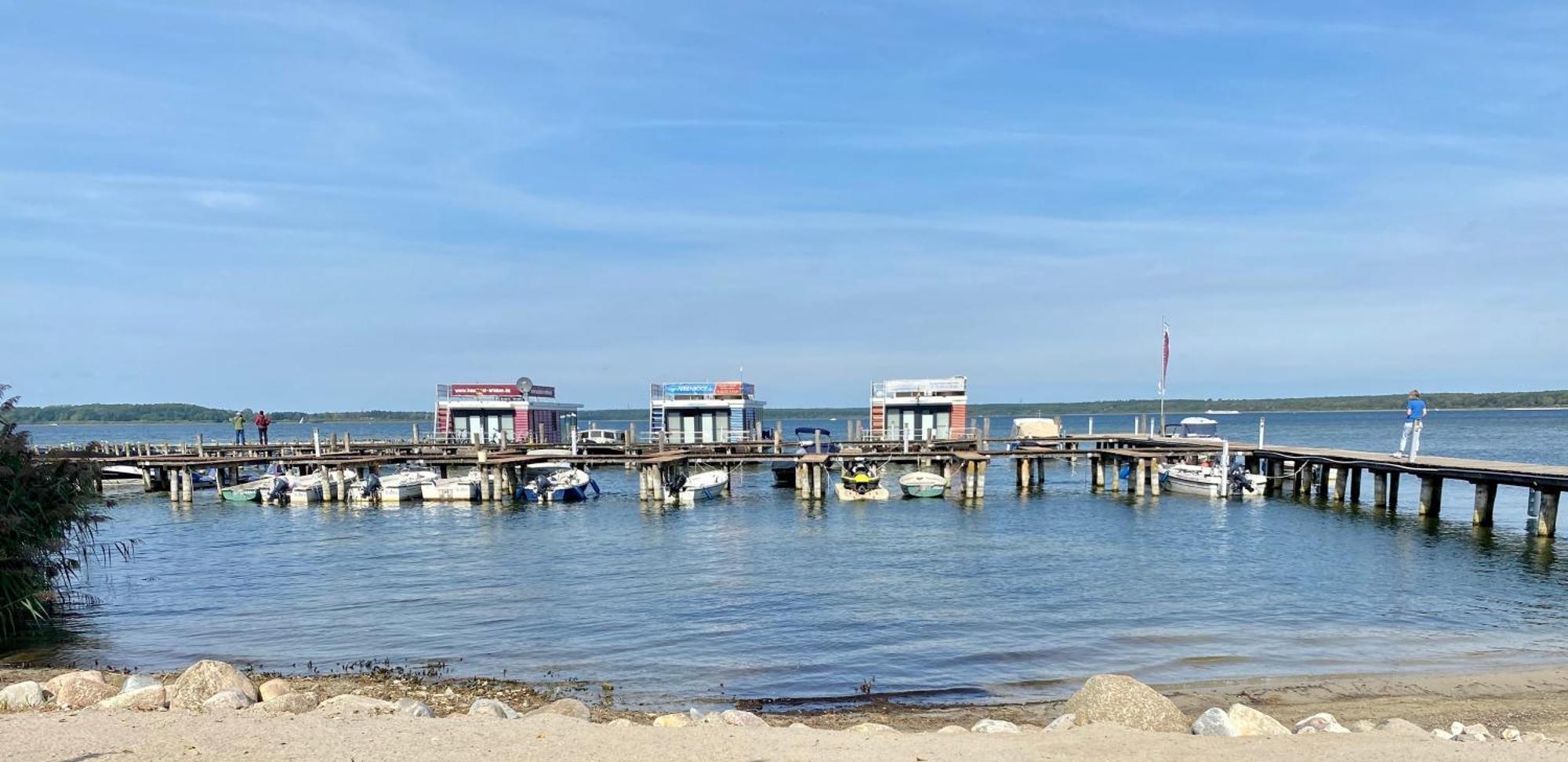 Kapitaens-Bungalow Am See เกอห์เรน-เลบบิน ภายนอก รูปภาพ