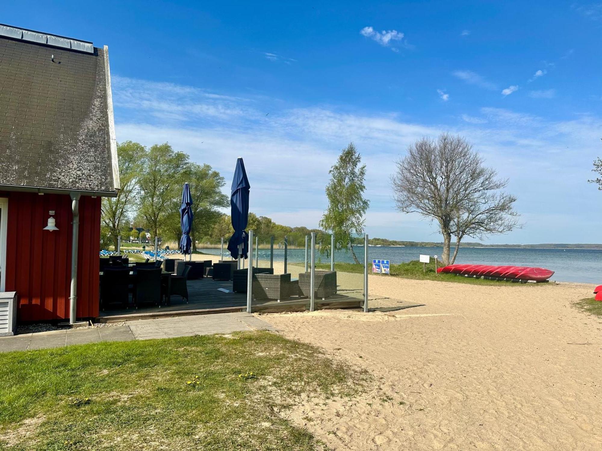 Kapitaens-Bungalow Am See เกอห์เรน-เลบบิน ภายนอก รูปภาพ
